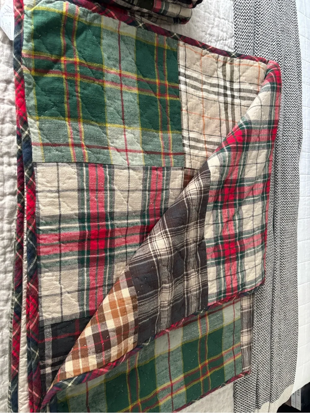 Pottery Barn Full/Queen Plaid Patchwork quilt and pillow shams